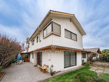 Crea tu hogar soñado!!! Casa con un gran potencial bajo valor de mercado!!!