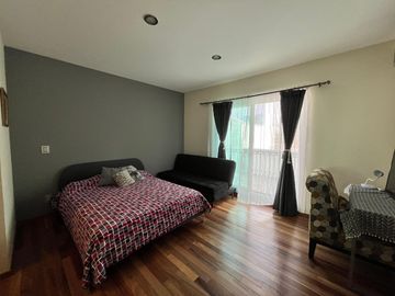 Casa en Venta en Cumbres del Cimatario, Querétaro