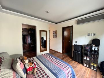Casa en Venta en Cumbres del Cimatario, Querétaro
