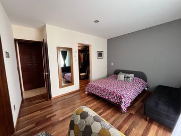 Casa en Venta en Cumbres del Cimatario, Querétaro