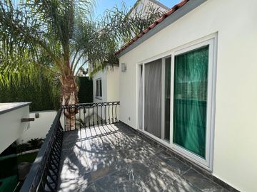 Casa en Venta en Cumbres del Cimatario, Querétaro