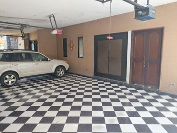 Residencia en venta en Santa Cruz Buenavista, Puebla.