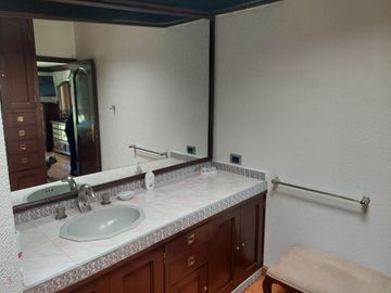 Residencia en venta en Santa Cruz Buenavista, Puebla.