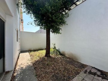 CASA VENTA PUERTA DE HIERRO, PRIVADA DEL MIRADOR, CUMBRES