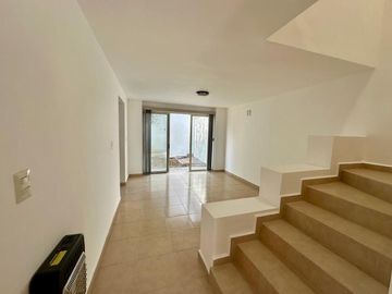 CASA VENTA PUERTA DE HIERRO, PRIVADA DEL MIRADOR, CUMBRES