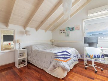 Casa a la venta en country Banco Provincia