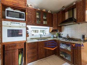 Casa a la venta en country Banco Provincia