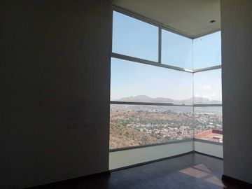 Casa en Venta, Lomas de Valle Dorado, 3 Recamaras