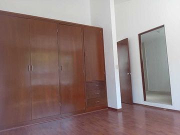 Casa en Venta, Lomas de Valle Dorado, 3 Recamaras