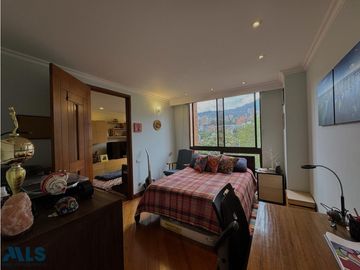 EXCLUSIVO APARTAMENTO EN VENTA EN EL POBLADO
