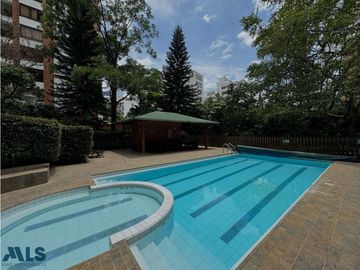 EXCLUSIVO APARTAMENTO EN VENTA EN EL POBLADO