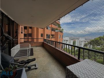 EXCLUSIVO APARTAMENTO EN VENTA EN EL POBLADO