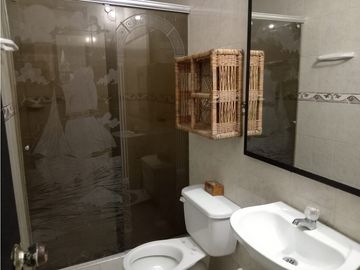 Se Vende Amplia Casa Esquinera en Condominio Privado – Flandes Tolima