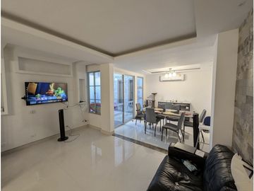 SE VENDE ESPECTACULAR CASA EN VILLA CAMPESTRE