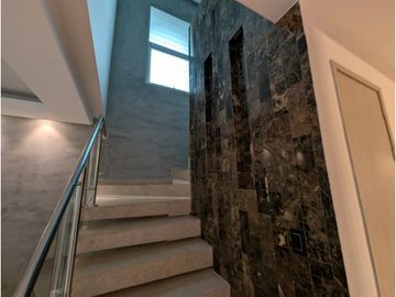 SE VENDE ESPECTACULAR CASA EN VILLA CAMPESTRE