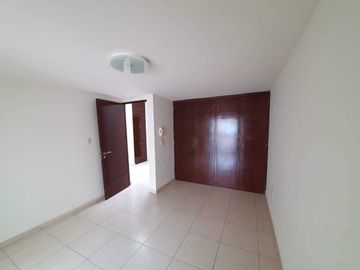 CASA  UN PISO  / LAS ARBOLEDAS / ATIZAPÁN