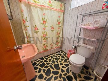 Linda casa en excelente ubicación - San Borja