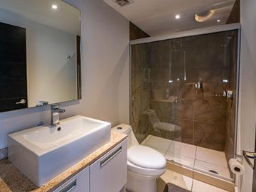 DEPARTAMENTO EN VENTA EN TORRE PUNTA ALTA, ZONA ANGELÓPOLIS