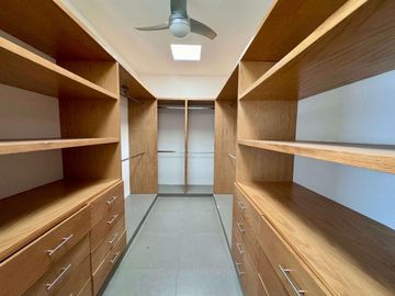 Casa de 3 recámaras dentro de privada en Cholul