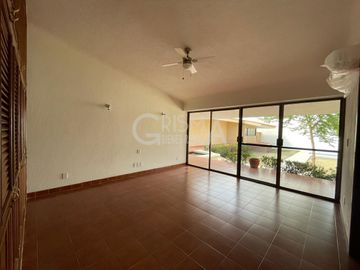 PRECIOSA RESIDENCIA EN VENTA FRENTE AL RÍO EN FRACCIONAMIENTO RESIDENCIAL JARDINES