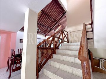 Se Vende Casa en Altos del Maria Zona Alta