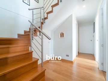 LINDO PENTHOUSE DUPLEX EN VENTA FRENTE A PARQUE DE 4 DORM TERRAZA EN SAN BORJA