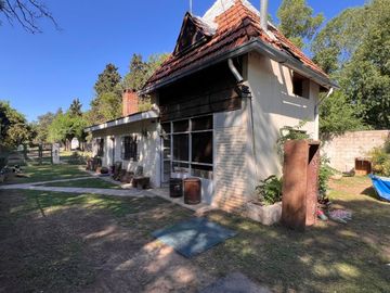 VENTA CASA CON PILETA Y CANCHA FÚTBOL RIO CUARTO