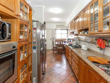 VENTA DEPARTAMENTO RECOLETA CINCO AMBIENTES