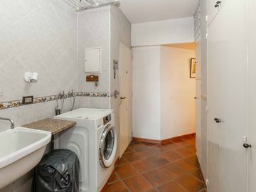 VENTA DEPARTAMENTO RECOLETA CINCO AMBIENTES
