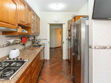 VENTA DEPARTAMENTO RECOLETA CINCO AMBIENTES