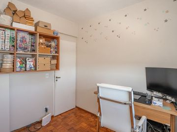 Depto 4 Amb. con Cochera en Coghlan – Piso Alto
