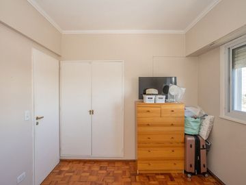 Depto 4 Amb. con Cochera en Coghlan – Piso Alto