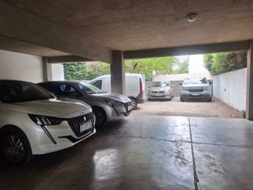Venta Dpto 2 ambientes con Cochera en Castelar
