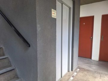 Venta Dpto 2 ambientes con Cochera en Castelar