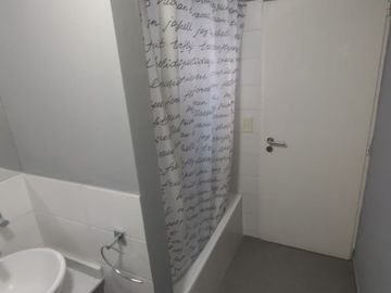 Venta Dpto 2 ambientes con Cochera en Castelar