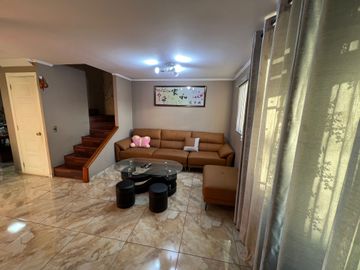 Casa en venta en MAIPÚ