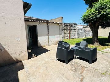 VENTA CASA APTA CREDITO F. VARELA CENTRO