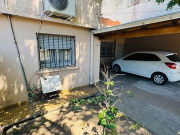 VENTA CASA APTA CREDITO F. VARELA CENTRO