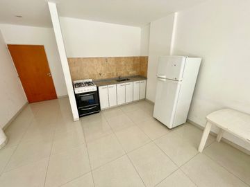 Venta Depto Monoambiente con Balcón V. Pueyrredón