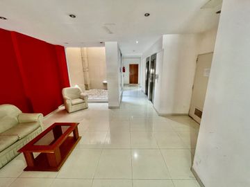 Venta Depto Monoambiente con Balcón V. Pueyrredón