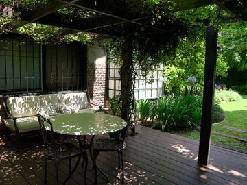 VENTA CASA HURLINGHAM 3 DORM PILETA DOBLE LOTE