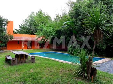Venta Casa Quinta con pileta Z. La Lonja FINANCIA