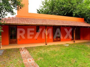 Venta Casa Quinta con pileta Z. La Lonja FINANCIA
