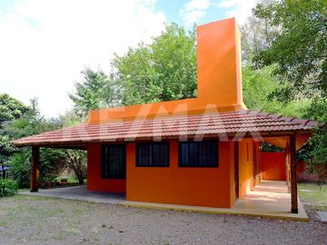 Venta Casa Quinta con pileta Z. La Lonja FINANCIA