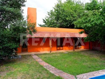 Venta Casa Quinta con pileta Z. La Lonja FINANCIA