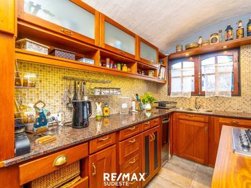 VENTA ESPECTACULAR CASA 3D ESPECHE 900