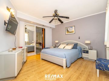VENTA ESPECTACULAR CASA 3D ESPECHE 900