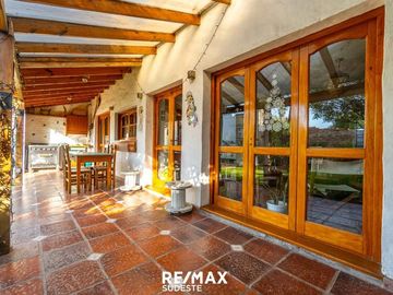 VENTA ESPECTACULAR CASA 3D ESPECHE 900
