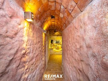 VENTA ESPECTACULAR CASA 3D ESPECHE 900