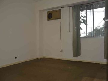 VENTA OPORTUNIDAD!! 3AMB en MARTINEZ A REFACCIONAR
